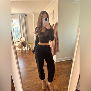 Aritzia Cozy Sweatfleece Mega Jogger